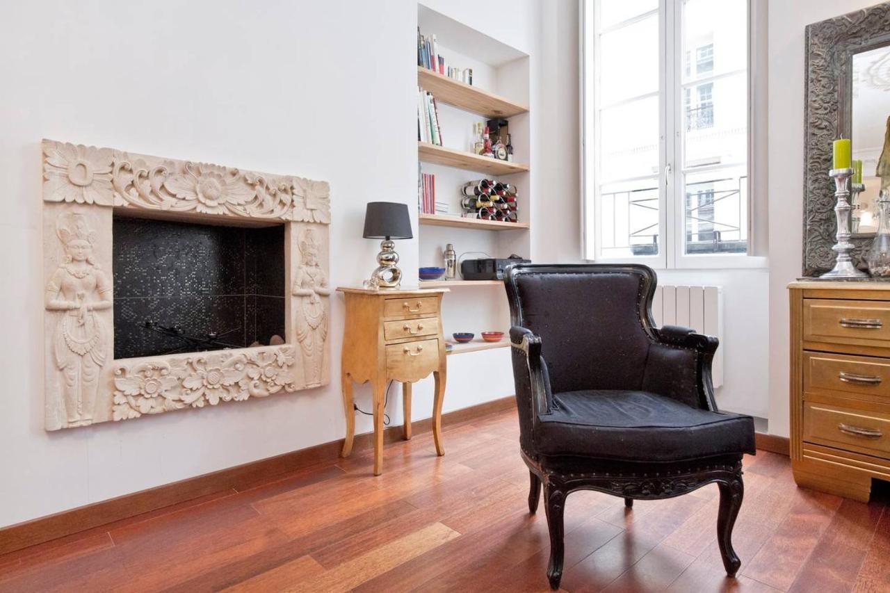 Romantic Apartment Close To Le Marais Paris Exterior foto